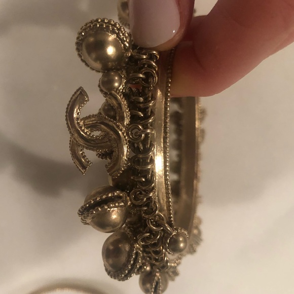 Chanel Bangle Set - Picture 3 of 7